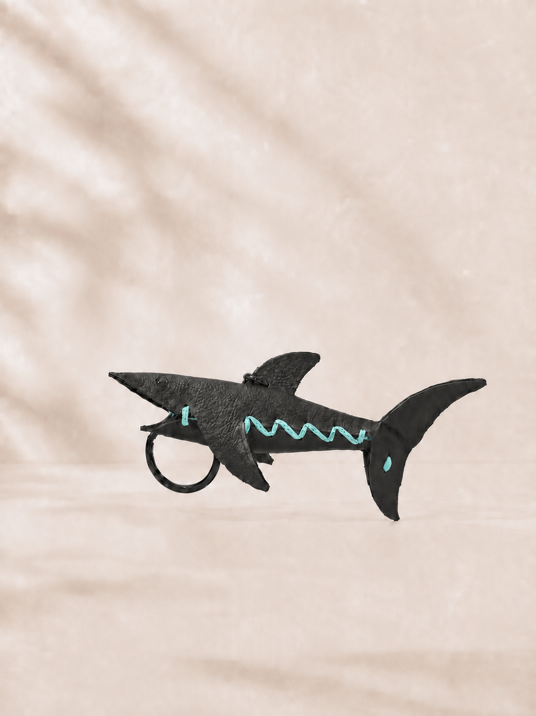 BLACK TURQOISE - SHARK