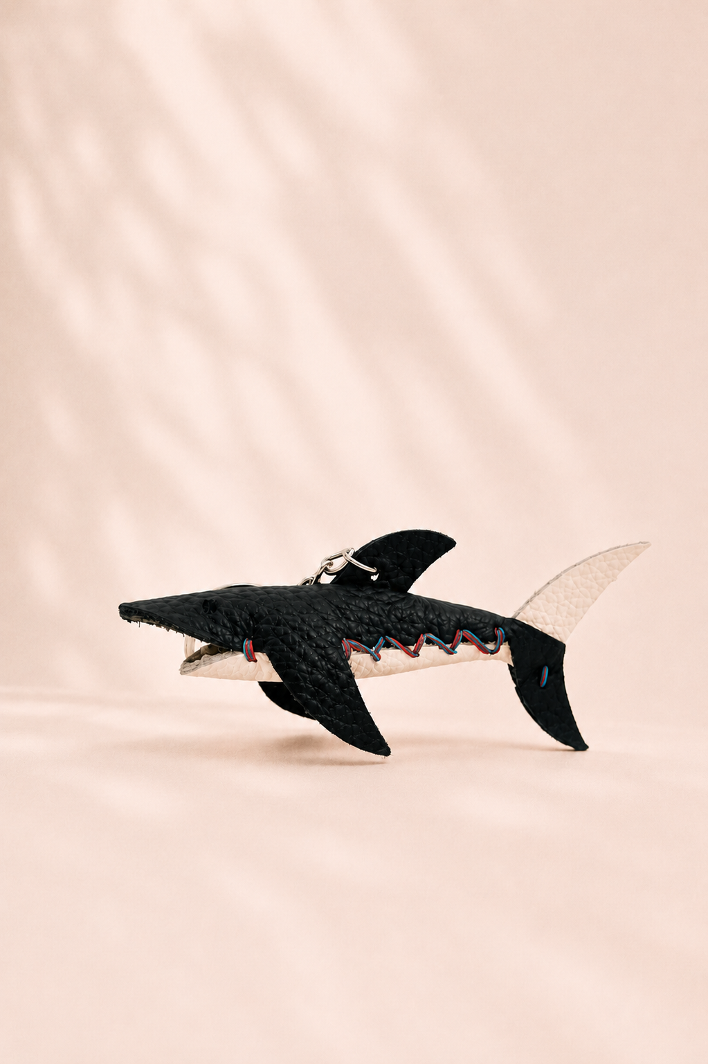 BLACK - SHARK
