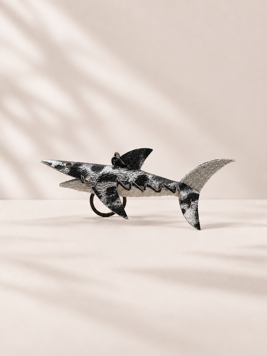 SILBER LEO - SHARK