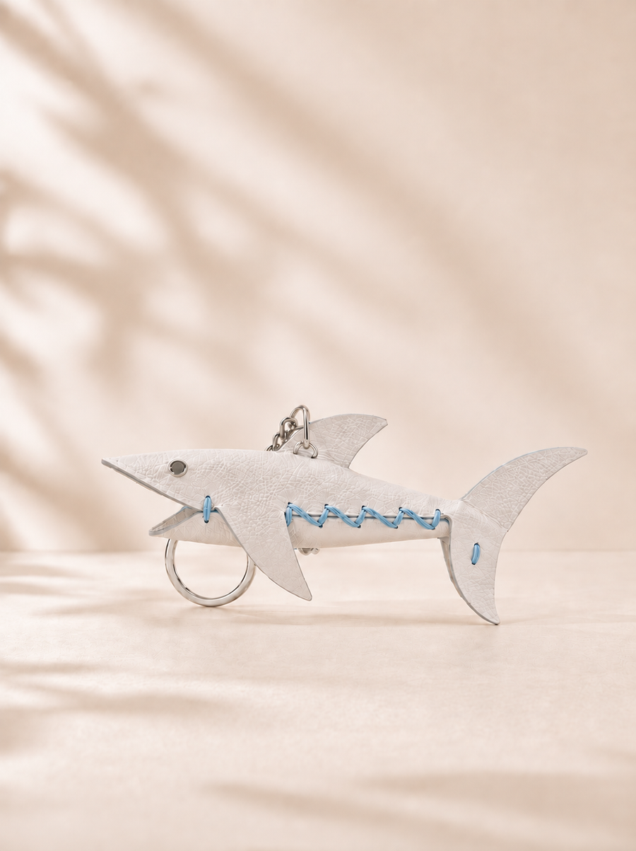 WHITE BLUE - SHARK