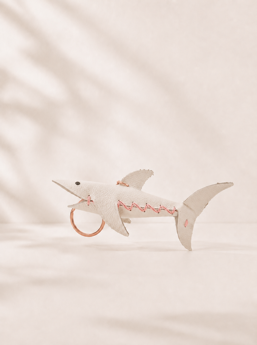 WHITE ROSE - SHARK
