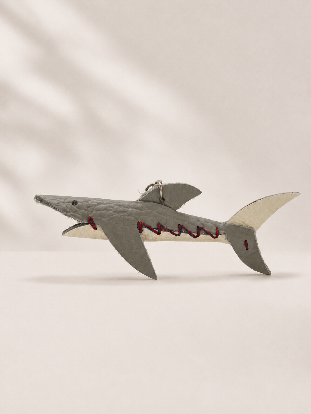 GRAY -SHARK