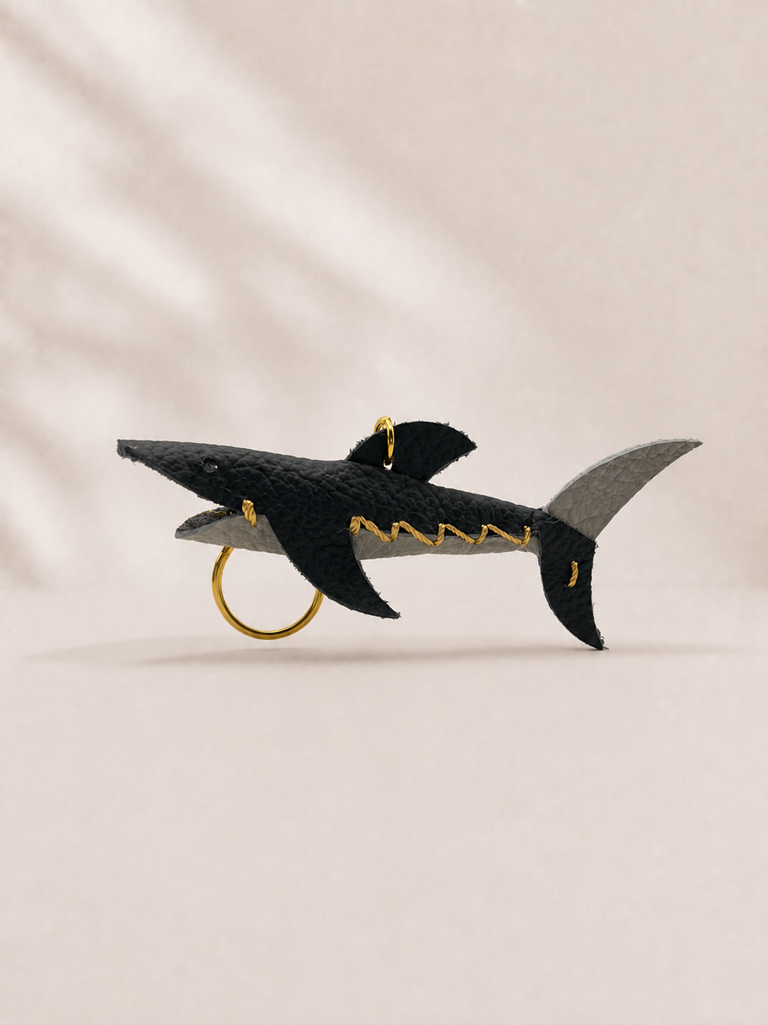 BLACK - SHARK