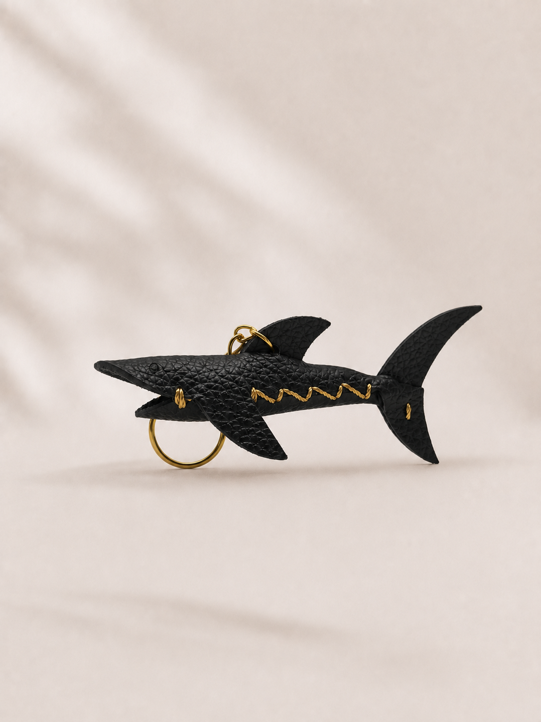 BLACK - SHARK